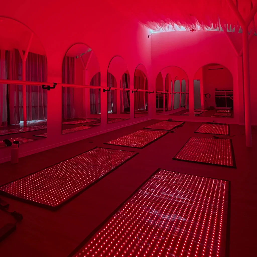How to Increase Yoga Studio Revenue with Red Light? 1 How to Increase Yoga Studio Revenue with Red Light 02 1786177700944443524